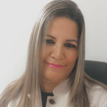 Nina Rosa Sobral Simões